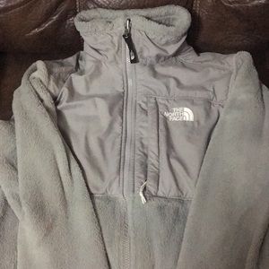Grey North Face jacket women’s xs